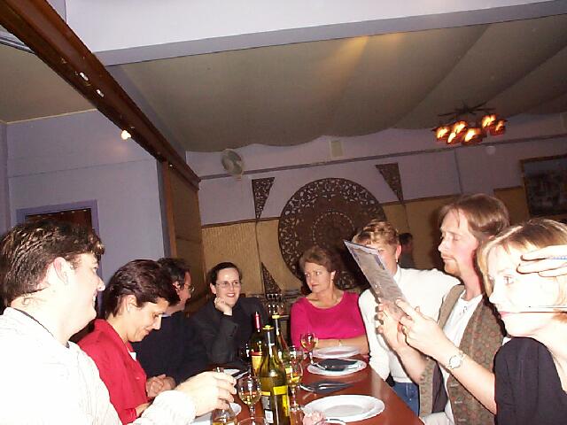event_mark-welsh-exhibition_dinner-group.jpg