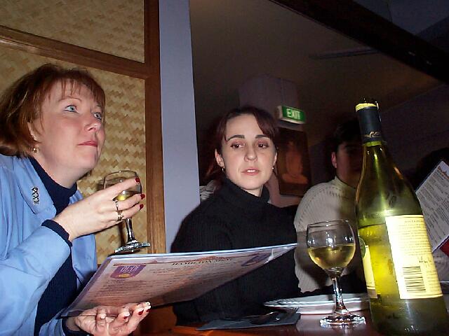 event_mark-welsh-exhibition_dinner-jodie-trudi.jpg